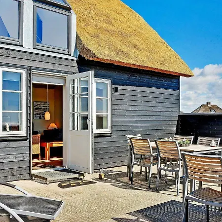 Two-bedroom Holiday In 82 Dom wakacyjny Blåvand
