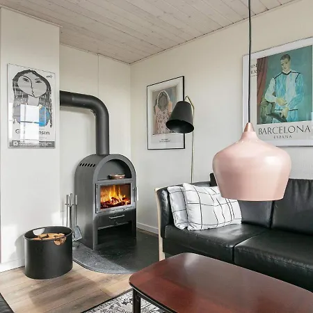 Two-bedroom Holiday In 82 Dom wakacyjny *