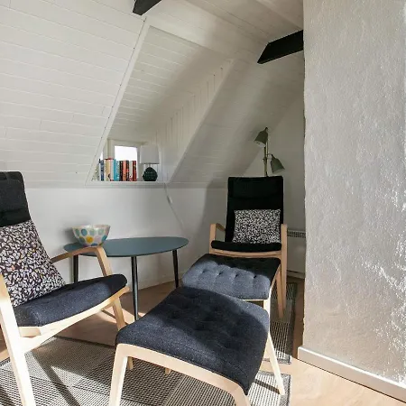 Dom wakacyjny Two-bedroom Holiday In 82 *